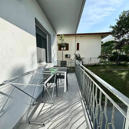 דירה Oasi Del Tramonto ליגננו סביאדורו